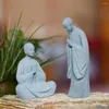 Tuindecoraties 2 PCS ORNAMENT MICRO LANDSCAPE Boeddha Statue Monk beelden voor decor Little Figurine Home Mini Zen