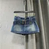 Kvinnors shorts 2022 Sommar Nya kvinnor Sexig Ultra Retro High midja Slim A Line Bodycon kjol med bälte Y240425