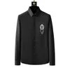 Luxe handgemaakte badge heren shirt met lange mouwen slanke casual shirt mannelijke zakelijke formele shirts shirts sociaal feest tuxedo blouse 240420