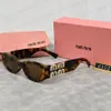Lunettes de soleil Fashion Street pour femmes Designer Letter Place Eyeglass Accessoires de voyage 7 couleurs