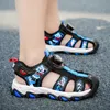 Sommer Kinder Strand Sandalen Marke Mode-Sneaker für Mädchen Größe 28-38 Jungen Schuhe Kinder Nicht rutschende Sandalien Babyschuhe 240416