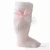 Baby Kids Ribbon Bows Princess Sock Fashion Girls Cotton Knitting Knee High Socks Spanien Style barn ihåliga andningsbara ben Z7892