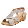 Estilo bohemio Sandalia de verano abierta sandalias cómodas de sandalias navideñas Pendiente turística Mujeres romanas Flip Flop Sandles Heels 2402228