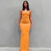 女性ドレスデザイナードレススリムラップヒップフロアの長さスカートソリッドカラーサスペンダーカジュアルノースリーブセクシーな三角形マーク