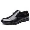 Dress Shoes Patent Leather Synthetische Sport Heel Heels Sneakers For Men Sunny Lux Tenid biedt Snearkers