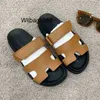 Designer Family Slifors Chypre Beach Classic Sandals Flat Summer Lady Flip Flip Flip Flip Top Men Dimiglia