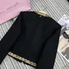 Kadın Ceketler Tasarımcısı 24 Erken Bahar Serisi Ağır Endüstri Siparişi Elmas Boncuk Kenar Yuvarlak Boyun Kalın Çiçek Tüvit Tweed Mektup Ceket