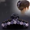 Klemmen Strasshaarklauen Krabbenclip für Frauen Mädchen Blumen Haarnadel Barrettes Kristallponytail Haarzubehör Kopfbedeckung Schmuck Geschenk Y240425