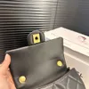 Marka Kadın Çantası Yeni Yaz Kadın Çantası Yüksek Dereceli Tek Omuz Crossbody Bag Lingge Altın Top Küçük Kare Çanta