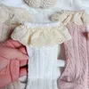 Chaussettes pour enfants Summer Baby Girls Ruffle Socks Kids Toddlers Toddlers Gnee High Long Sock Soft Cotton Lace Flower Children Infant Girl Girl pour 0-5 ans