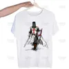 T-shirt da uomo Cavalieri medievali Taglie stampata Templare Uomini retrò tops TS HARAJUKU Tshirt Strtwear Hip Hop Male T-shirt T240425
