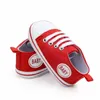 Baby Canvas Classic Sports Sneakers Born Biets Letter Impresión First Walkers Shoes infantil Antislip 240425