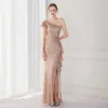 Runway Dresses Yidingzs Elegant One Shoulder Gold Sequin Dress Women Slit Evening Dress 2022 Party Maxi Dress Long Prom Dress Y240426