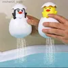 Sandspiel Wasser Spaß Baby Bad Spielzeug Kinder niedliche Enten Pinguin Eier Wasserspray Dusche Schwimmkindergeschenke Q2404263