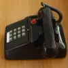 アクセサリーヴィンテージ電話固定電話デスクトップオフィス用機械的ベル付きの固定電話ホームホテルバーデコレーションテレフォーンレッドブラック