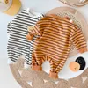 장미 가을 아기 롬 퍼 만화 곰 줄무늬 점프 슈트 옷 의상 h240509