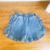 Kleidungsstücke neue Sommerkinderkleidung Set Girls Sticked Hollow Out Shirt + Denim Shorts LDren Outwear 2pcs H240426