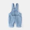 Macacão novo Summer Kids jeans macacão meninas fofas casuais jeans fit 1-4t ldren Outwear calças H240509