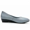 Chaussures décontractées Yaerni Véritable en cuir authentique talons bas Slip on classique Blackwhite Cales pour les femmes de bureau Femme E533