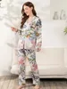 Kvinnors sömnkläder Kvinnor Plus Size S -3XL NYA 100% VISCOSE PAJAMAS SET LÅNG -SLVED -TROUSERS LADER PAJAMAS SUT Nattkläder kostym Slpwear Pijama Y240426