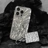 Études de téléphone portable 3D Foil en papier d'aluminium Gris Silver Case de téléphone plissé pour iPhone 15 14 13 12 11 Pro Max Prévention de la Format Fashion Fashion Protecowecover J240426