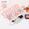 Sac cosmétique INS Mesh Floqué Sac de rangement d'amour simple Sac de toilette de grande capacité portable Eva Cosmetics Storage