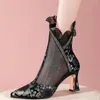 Chaussures habillées 2024 Mariage d'été Femmes Femmes Breffe-Lace High Heel Pumps Femelle Top pointu Point Gladiator Sandales décontractées