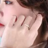 Cluster Rings S925 Серебряное кольцо для женщин Элегантное жемчужное набор женских украшений с регулируемым подарком в годовщину открытия