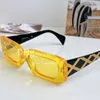 Anti UV zonnebrillen Herenontwerper Zonnebril gecontroleerd frame klassiek vierkante frame zonnebrillen buiten trave zonnebril