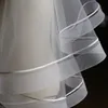 結婚式のヘアジュエリー結婚式と弾力性のあるネットエッジのためのエレガントな2層ブライダルベール