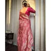 Etnische kleding sari blouses draagt shirts bruiloftsfeest Pakistani
