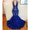 Blue Lace Sirène Halter Royal Long Robes de Prom V Felins Neck Illusion D Floral Sweep Train Formal Party Sorfe Robes BC