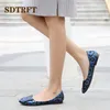 Sapatos casuais sdtrft quatro motivos deslizam em designers de estampa de leopardo preguiçosas mulheres panotes de moda de moda confortável zapatos mujer