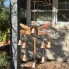 Dekorative Figuren wetterfeste Wind-Chime-Libelle mit 8 Glocken im Freien Gartendekoration Eisenhandwerk für Geburtstag