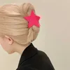 Klemmen Y2K Stars Haarklauenclip für Frauen Acrylpentagramm Große Haienklammern glänzend fünzend fünftspunkte Sternhaarclip Koreanische Haarzubehör Y240425