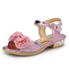 Mädchen Prinzessin Schuhe Sommer Kinder High Heels Open-Toe-Party Hochzeits Kleinkinder Sandalen Nicht-Schlupf-Kinder Kausale Pailletten Strandschuhe 240416