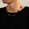 Hochwertige Designer -Halskette Vancleff für Frauen Accessoires Herren farbenfrohe Kanten fünf Blattgras Einfache Halskette Kleine und High -End -Hüfthop Halskette Herren