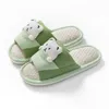 Sandales Sandales Printemps Autumn Summer mignon et classiques Slippées tissées en coton mignon Little Bear Ladies Home Bedroom Slippers Sandales décontractées et confortables T1