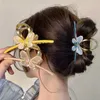 Klemmen vrouw metalen vlinder haarklauwen paardenstaart haaraccessoires Alloy Hair Clips Koreaanse Barrettes Hairgrips Hoofdkleding Meisjes ornamenten Y240425