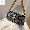 Tas mode zebrapatroon vrouwen schoudertassen ontwerper dikke ketens handtassen luxe pu lederen messenger dame koe purches klauwen