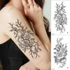 Transfer per tatuaggi 2 pezzi impermeabili di adesivi da tatuaggio temporaneo che disegna fiori e spine tatto finto flash tatoo cosce di braccia tatuate per donne 240426
