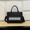Marc büyük tote alışveriş çantası kadın tasarımcısı hafta sonu seyahat çantası çantası ve el çantası gövdesi pochette omuz duffle crossbody249g
