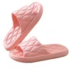 Slippers damesschoenen te koop 2024 Hoogwaardige Eva plus size paar dames zomer indoor antislip licht solide vrouwen sandalie