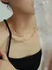 Correntes pequenas colares de colarinho de camada dupla quadrada de lantejoulas empilhadas de titânio resistente a aço resistente a jóias femininas de ponta sofisticada