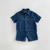 Kläder sätter barnkläder set denim flickor kläder kostym denim skjorta och shorts 2 st pojkar denim set ldren outfit h240509