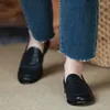 Lässige Schuhe Frühlings Vintage-Ladung echtes Leder-Kuhläden Frauen flacher Dame Wanderfrau Lazy Slip-on Solid