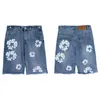 Summer denim shorts jeans denim för människa tårar blå svart shorts mens zip byxor metall knapp mager smal lappig vatten tvättad designer byxor bomull kort