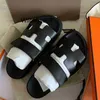 Designer -Familie Pantoffeln Original Chypre Sandalen Laden 30 Paar Leck, die alle Leder -eigene Geld Frau pflücken