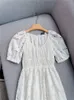 Självporträtt Summer Pure Color Panel Pete Lace Dress White Short Sleeve V-Neck Midi Casual Dresses G4A2315