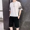 Summer Casual Mens Suit Japan High Street Harajuku Top Shorts Två stycke Set Anime Print Tee Short Pants Wear Sports 240419